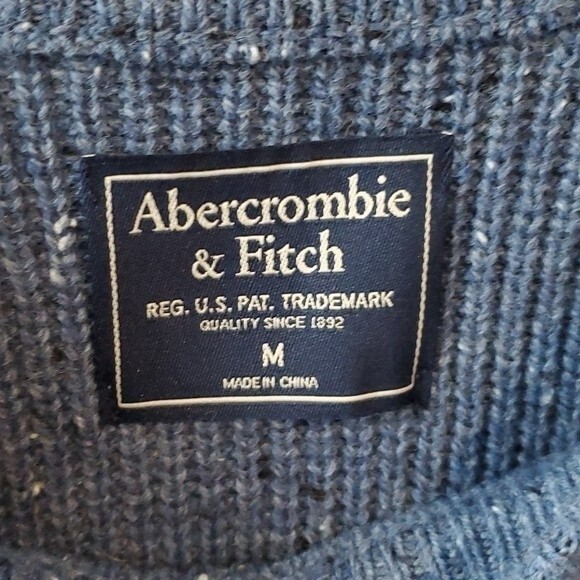 ABERCROMBIE & FITCH WOOL TEXTURED CREW NECK SWEATER MEN'S MEDIUM HEATHERED BLUE - Picture 3 of 10